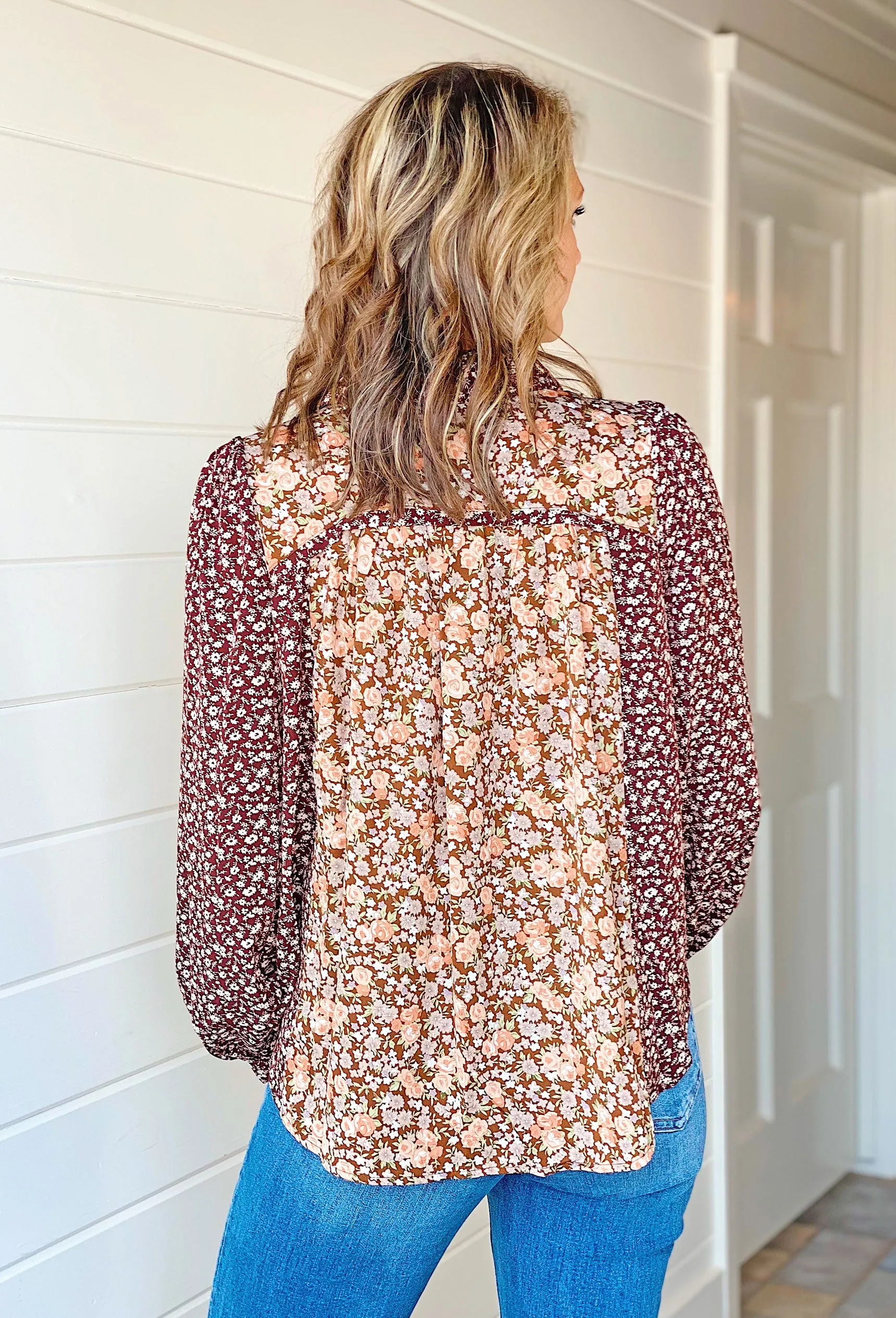 Dreamy Floral Print Button-Up Blouse