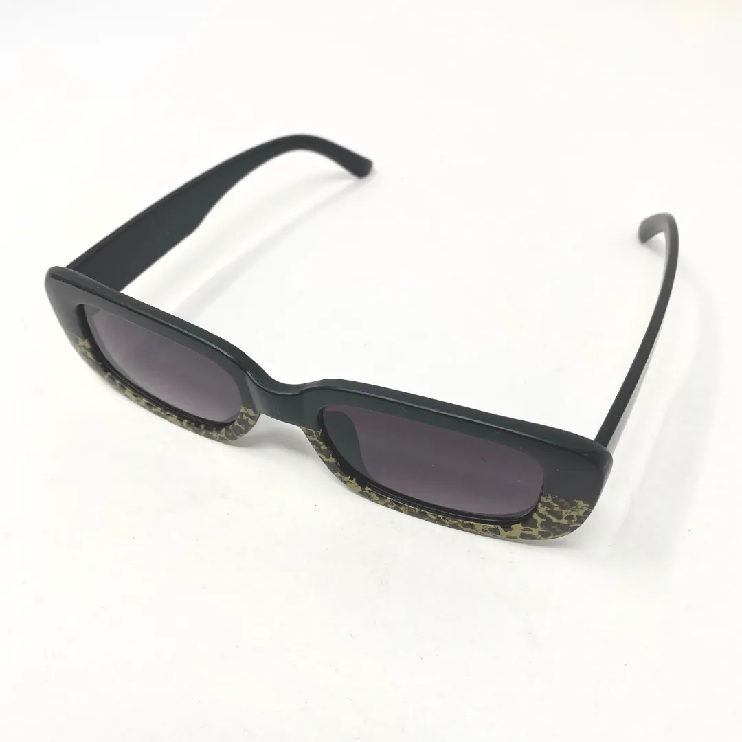 Leopard Polarized Lens Cat Eye Sunglasses - Clearview