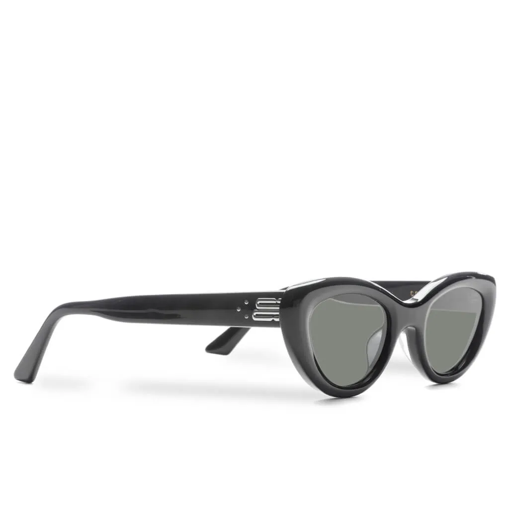 Black SL 552 Cat Eye Sunglasses