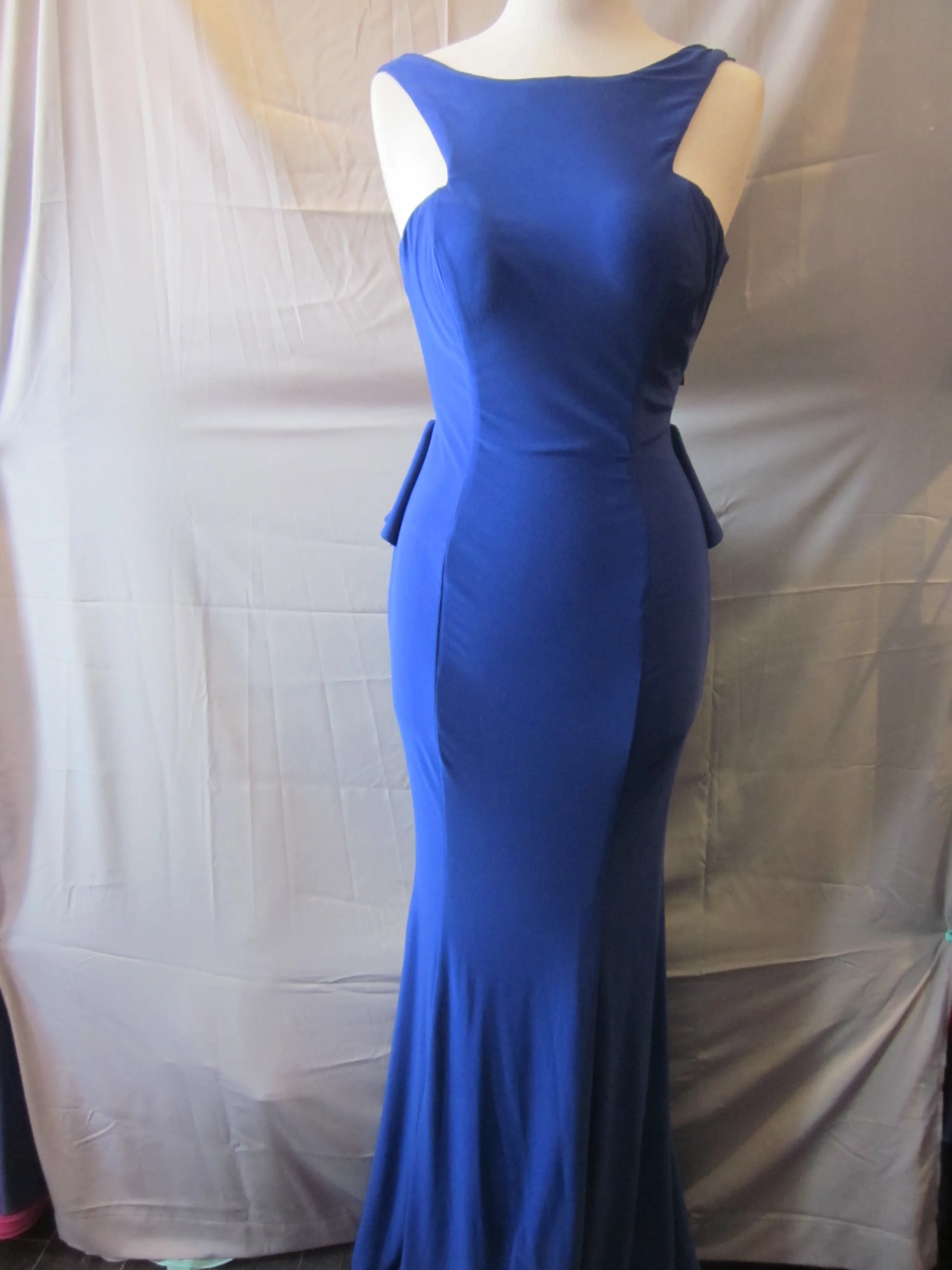 Long Knit Gown Size 4 Flattering Fit