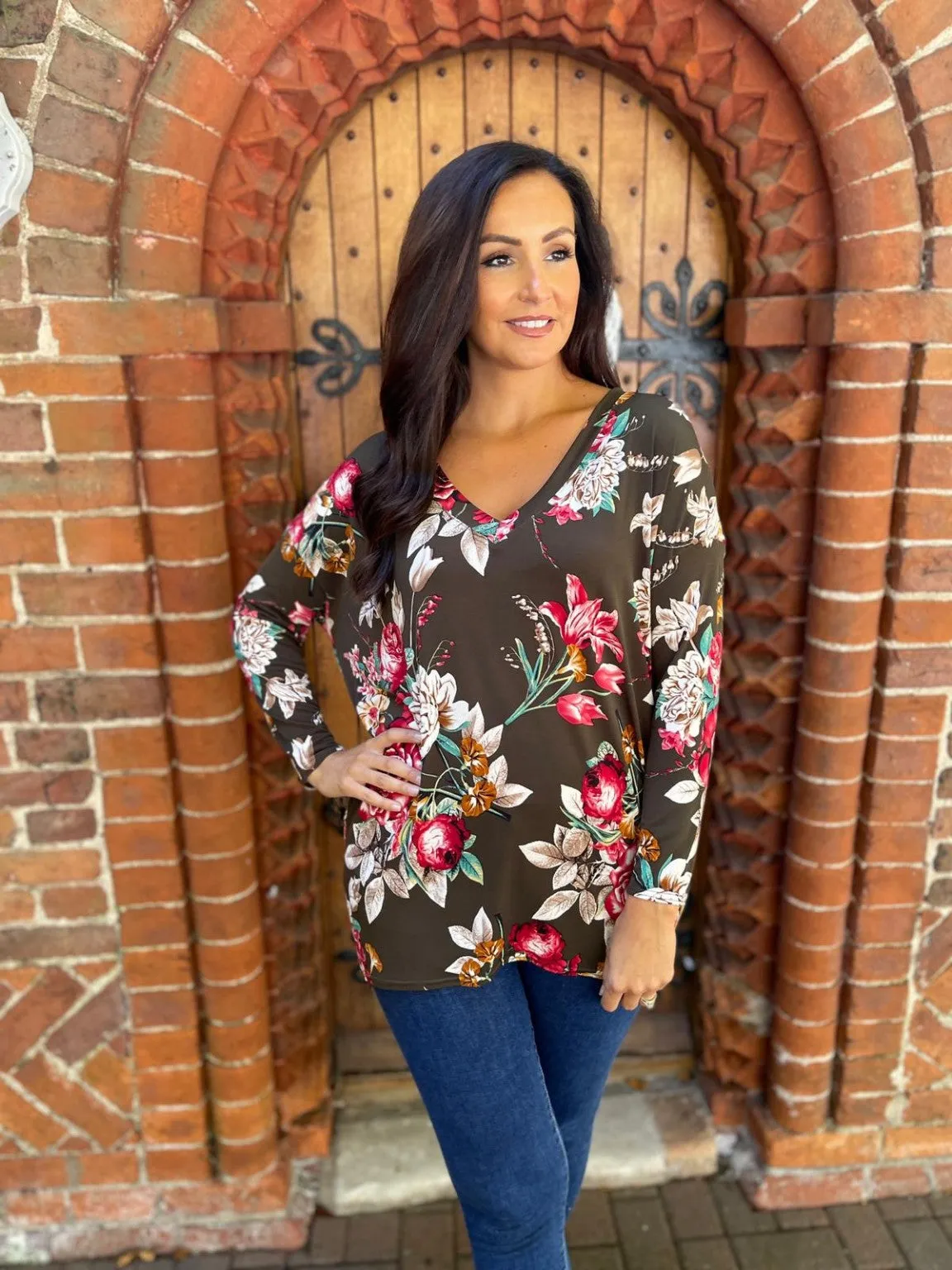 *Jenna V Neck Floral Top