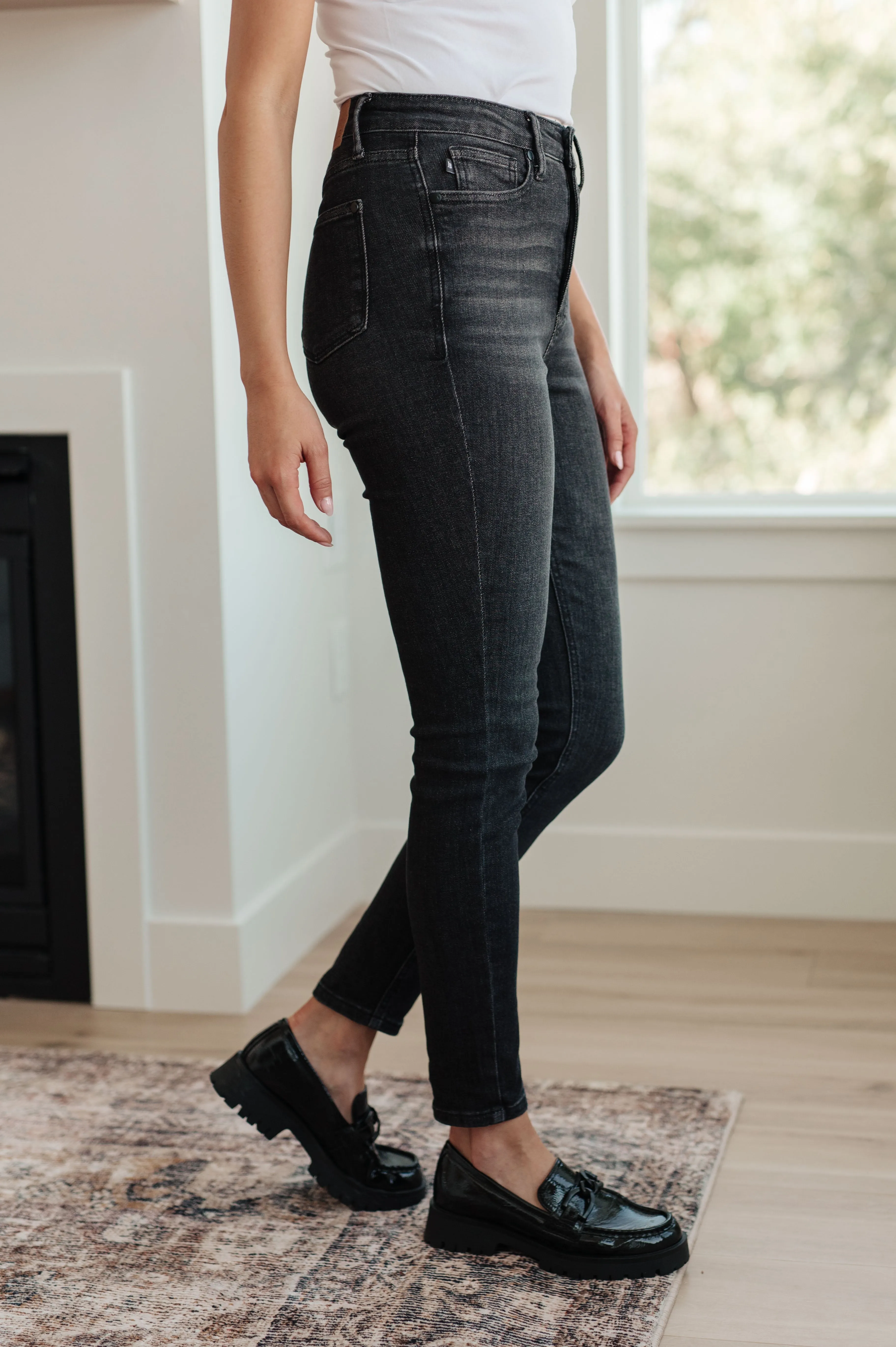 High Rise Skinny Jeans Black