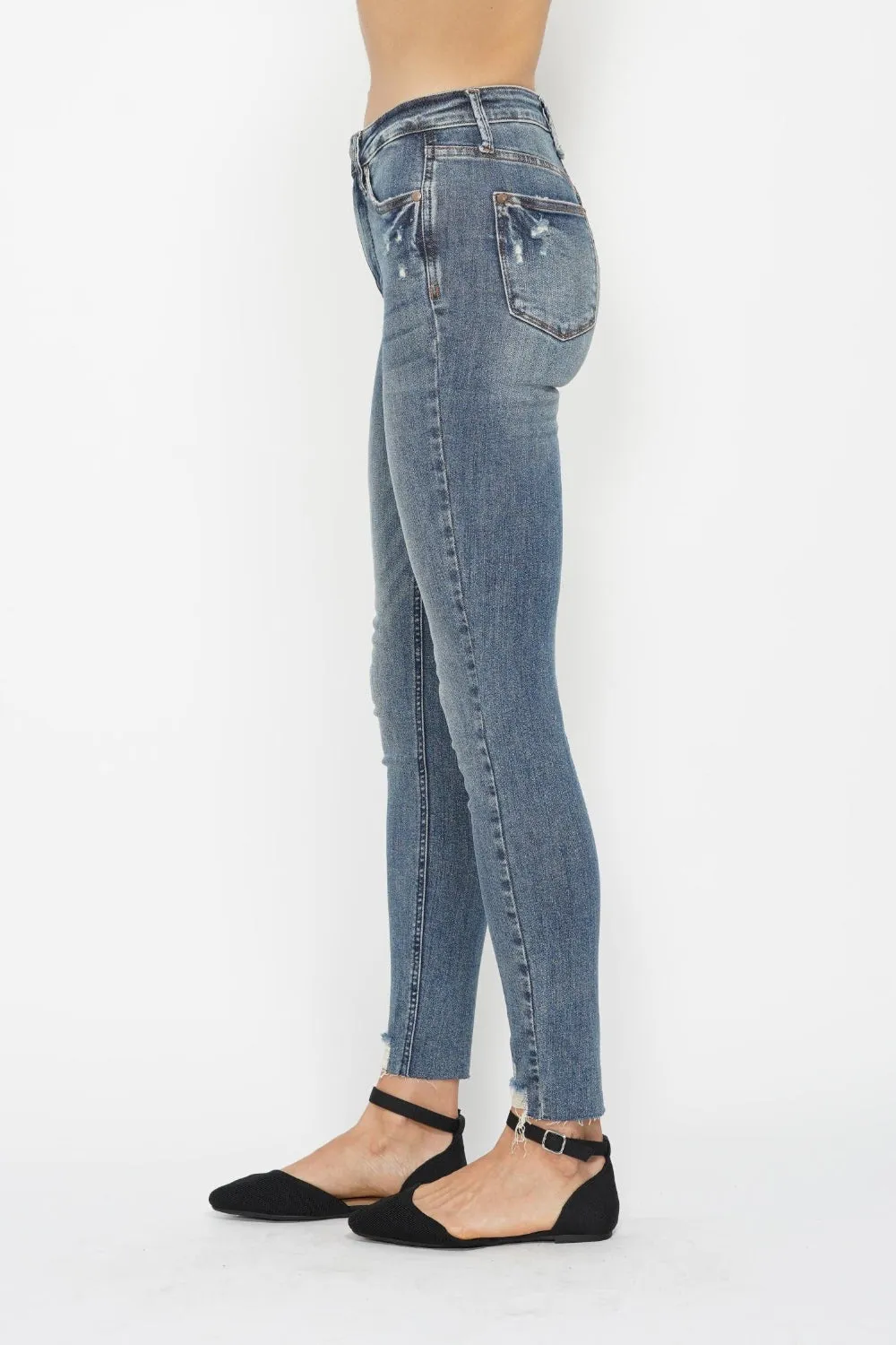 Judy Blue Tummy Control Distressed Skinny Jeans