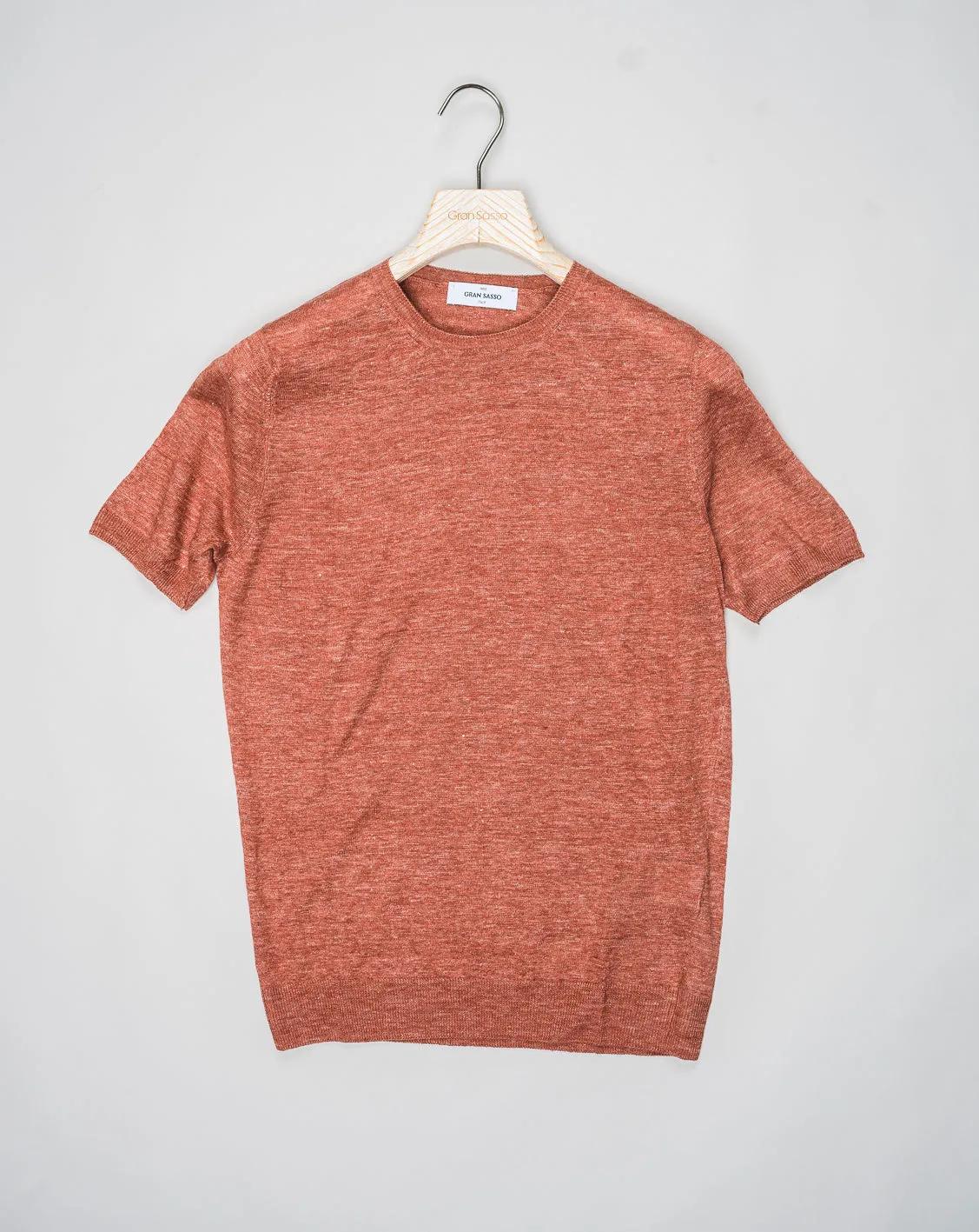 Knitted Linen T-Shirt in Burned Red