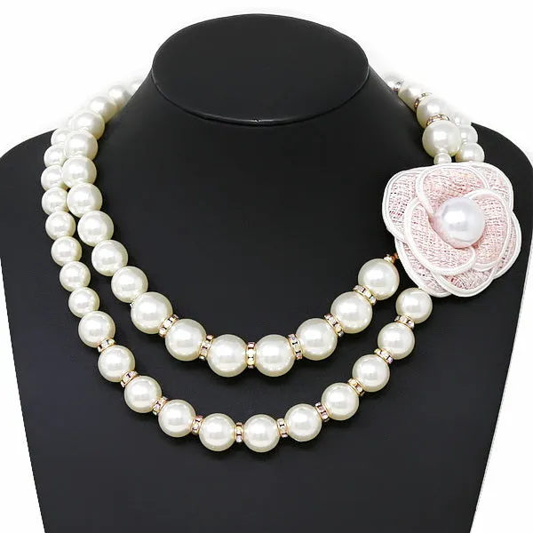 Flower Detail Pearl Beaded Layered Necklace