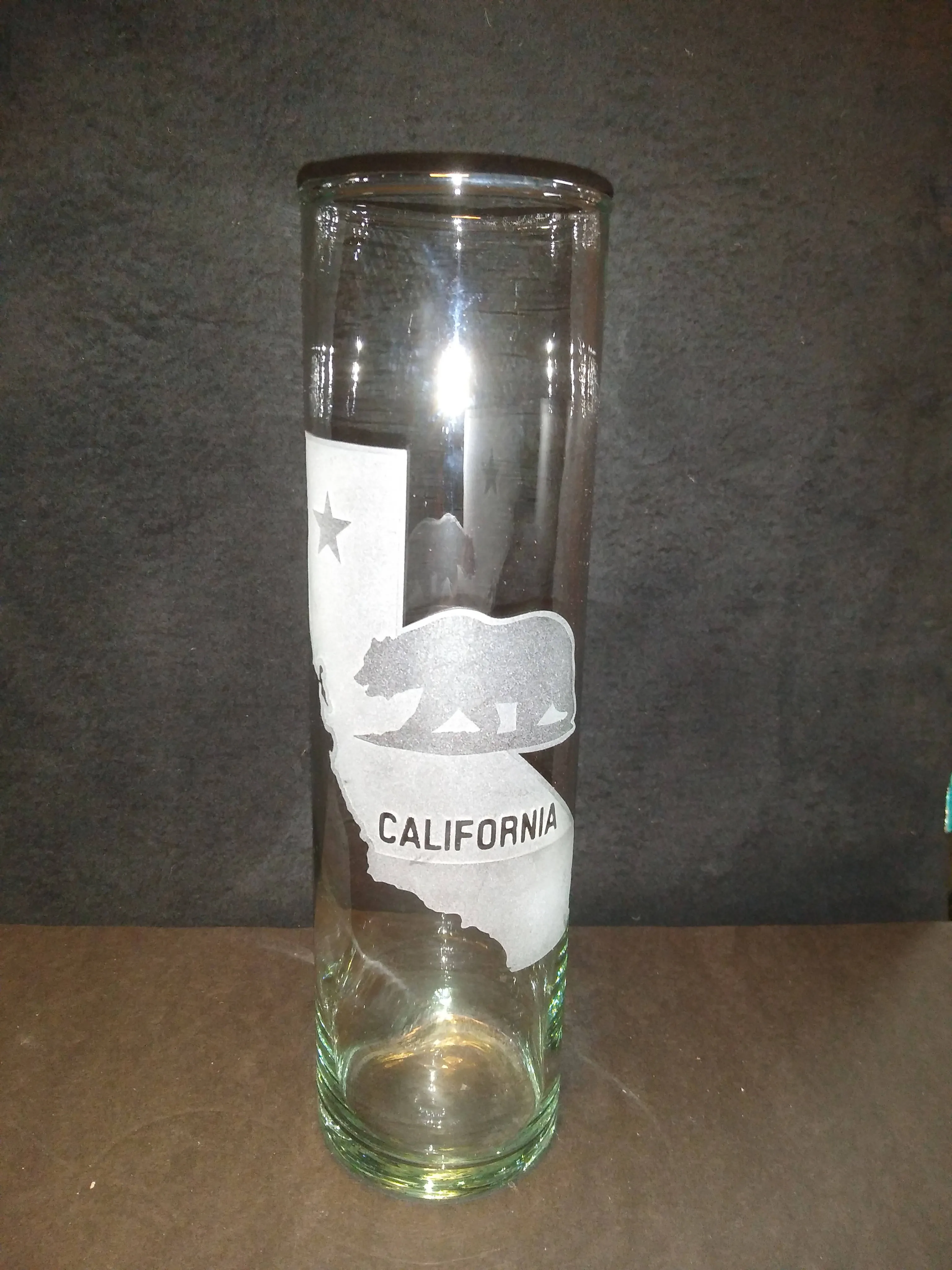 Sandblast-Etched Glass California Bear Cylinder Vase Peace Core Glass Art