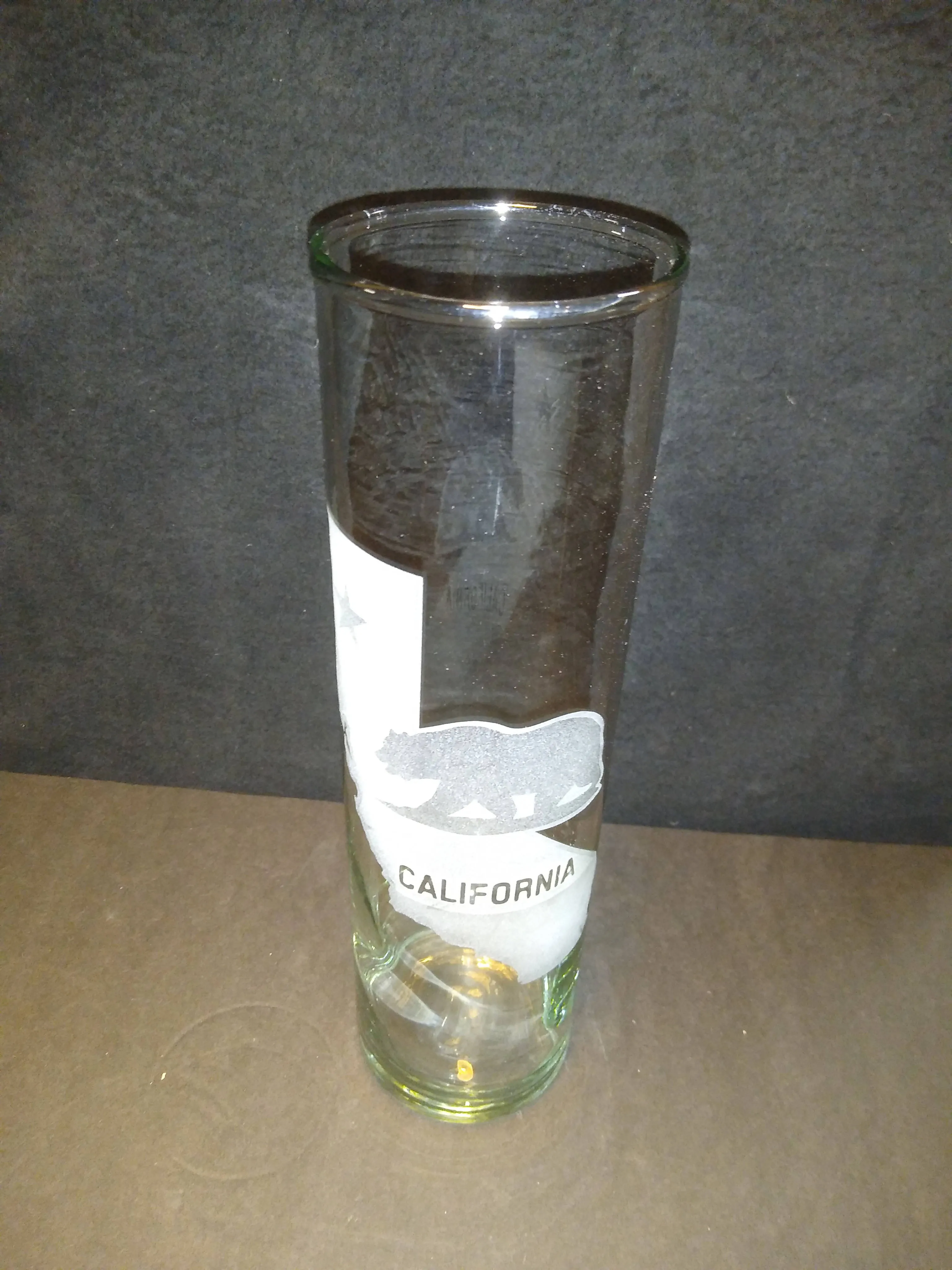 Sandblast-Etched Glass California Bear Cylinder Vase Peace Core Glass Art