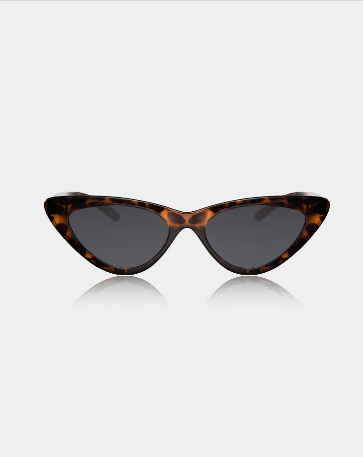 Trendy Tortoise Brown Cat Eye Sunglasses Set