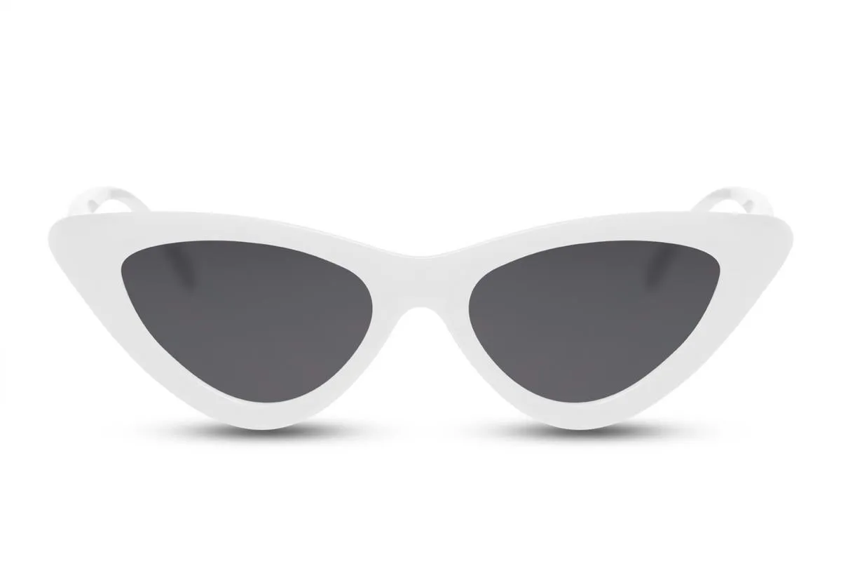 Chic Cat Eye Sunglasses Set in White